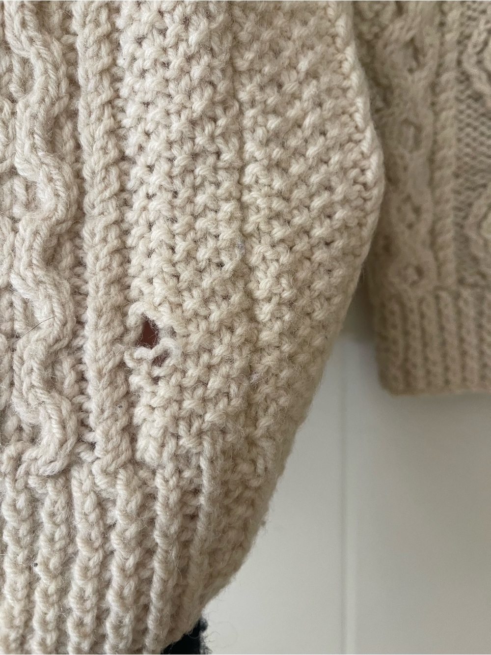 Classic Cable Knit Sweater - Cream - Picture 4 of 8